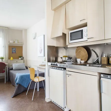 Apartamento Residencia Universitaria Resa Manuel Agud Querol *