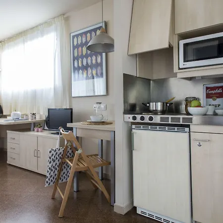 Residencia Universitaria Resa Manuel Agud Querol شقة *