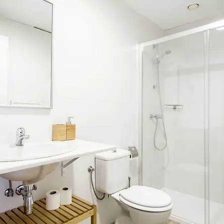 Residencia Universitaria Resa Manuel Agud Querol * سان سيباستيان