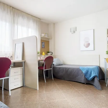 شقة Residencia Universitaria Resa Manuel Agud Querol