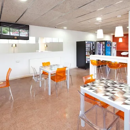 Apartamento Residencia Universitaria Resa Manuel Agud Querol