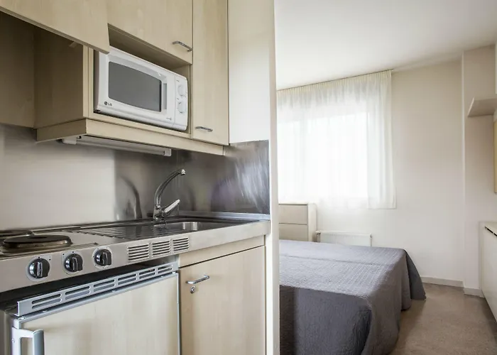 Residencia Universitaria Resa Manuel Agud Querol