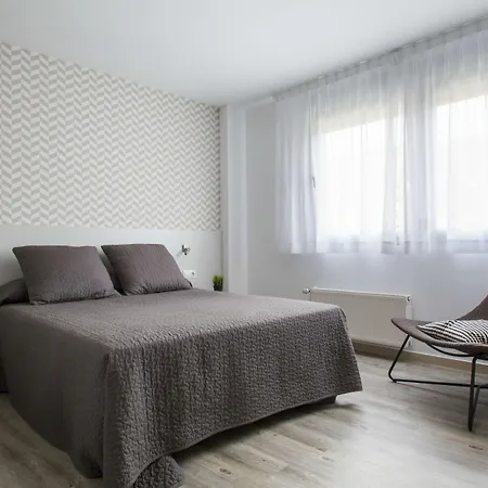 Residencia Universitaria Resa Manuel Agud Querol Appartement Saint-Sébastien