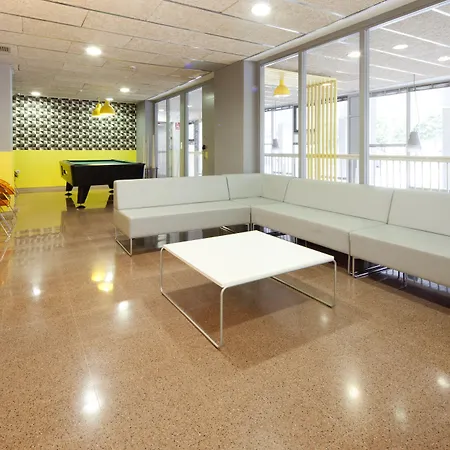 Appartamento Residencia Universitaria Resa Manuel Agud Querol *