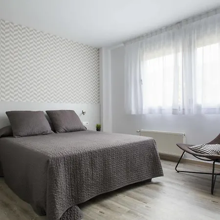 Residencia Universitaria Resa Manuel Agud Querol Apartament *