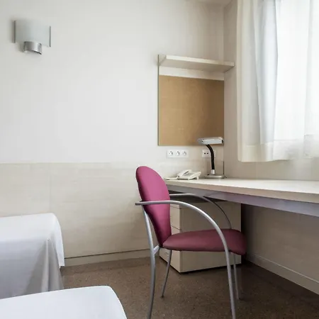 Residencia Universitaria Resa Manuel Agud Querol * San Sebastián