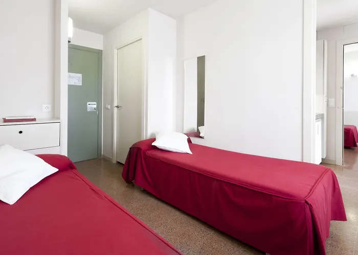 Residencia Universitaria Resa Manuel Agud Querol * سان سيباستيان