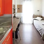 Apartman Residencia Universitaria Resa Manuel Agud Querol *