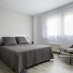 Residencia Universitaria Resa Manuel Agud Querol Apartman *