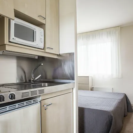 Residencia Universitaria Resa Manuel Agud Querol