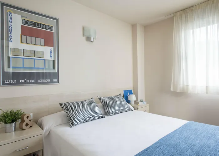 Residencia Universitaria Resa Manuel Agud Querol 아파트 산세바스티안